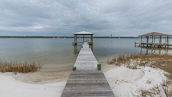 Blue Lagoon Escape House 2784 3 Bedroom Home