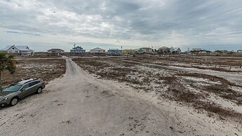 Blue Lagoon Escape House 2784 3 Bedroom Home