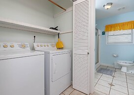 Blue Lagoon Escape House 2784 3 Bedroom Home