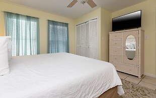 Blue Lagoon Escape House 2784 3 Bedroom Home