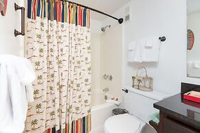 Island Winds East by Brett/robinson Vacations