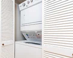 Island Winds East by Brett/robinson Vacations