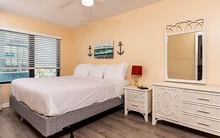 Island Winds East by Brett/robinson Vacations