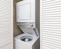 Island Winds East by Brett/robinson Vacations