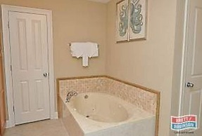 Phoenix West Ii - 3 Bed 4 Bath Gulf Front High Sleeps 8 3 Bedroom Cond