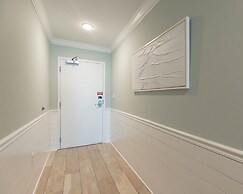 Phoenix Gulf Tower 1702 2 Bedroom Condo