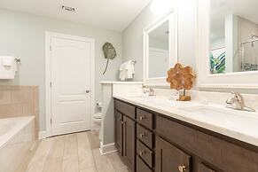 Phoenix Gulf Tower 1702 2 Bedroom Condo