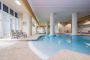 Phoenix Gulf Tower 1702 2 Bedroom Condo