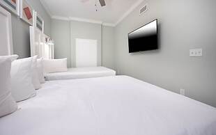 Phoenix Gulf Tower 404 4 Bedroom Condo