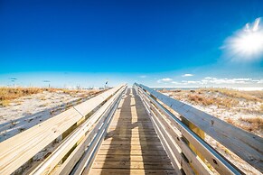 Phoenix Gulf Tower 1801 4 Bedroom Condo