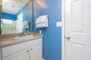 Lighthouse 403 1 Bedroom Condo