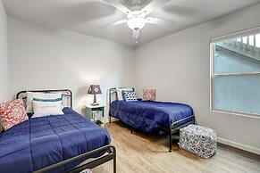 Chamingo 2 Bedroom Condo by Redawning