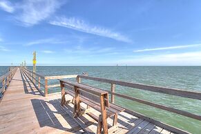 Chamingo 2 Bedroom Condo by Redawning