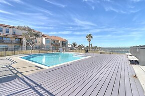 Chamingo 2 Bedroom Condo by Redawning