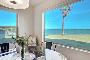 Chamingo 2 Bedroom Condo by Redawning