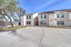 Chamingo 2 Bedroom Condo by Redawning