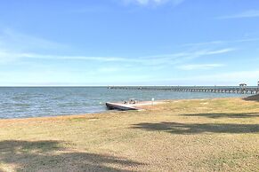 Chamingo 2 Bedroom Condo by Redawning