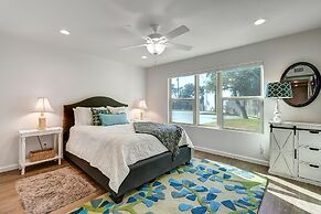 Chamingo 2 Bedroom Condo by Redawning