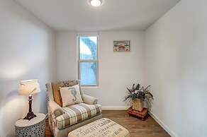 Chamingo 2 Bedroom Condo by Redawning