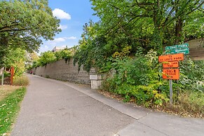 Dean Parkway Estate