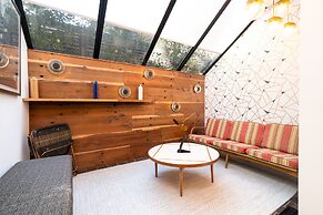 Dove's Nest - Earth Home