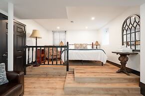 Lyndale Church Lodge