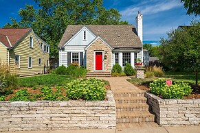 Shoreline Villa