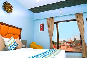 Hotel The Grand Ladhukara