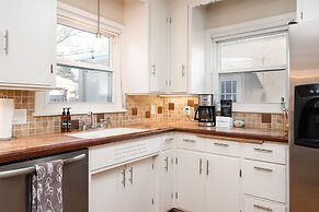 Beard Avenue Bungalow!