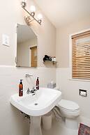 Beard Avenue Bungalow!