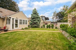 Beard Avenue Bungalow!