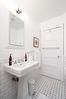 East Harriet Gallery