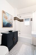 East Harriet Gallery