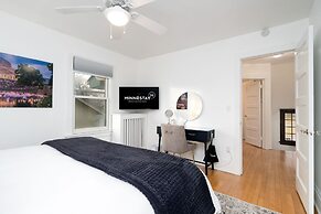 East Harriet Gallery