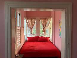 The Wedding Cake House