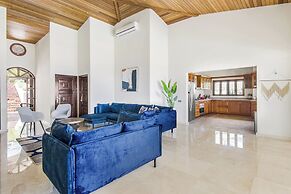 Coral Estate Holidays
