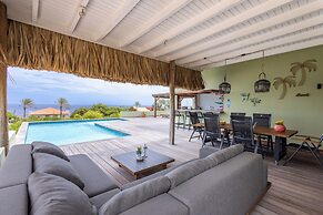 Coral Estate Holidays