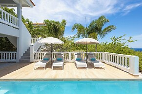 Coral Estate Holidays