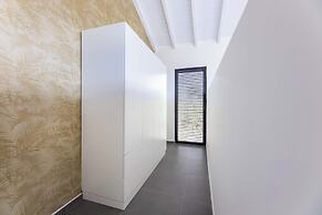 Coral Estate Holidays