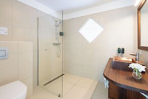 Coral Estate Holidays