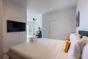 Coral Estate Holidays
