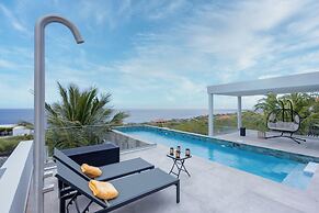 Coral Estate Holidays