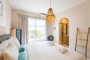 Coral Estate Holidays