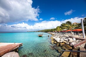 Coral Estate Holidays