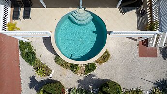 Coral Estate Holidays