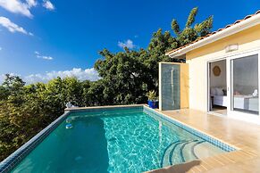 Coral Estate Holidays