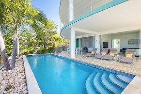 Coral Estate Holidays