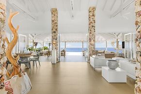 Coral Estate Holidays