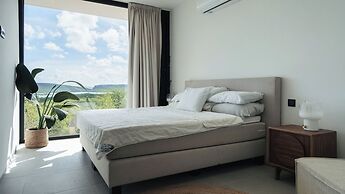 Coral Estate Holidays
