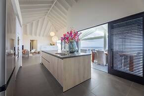 Coral Estate Holidays